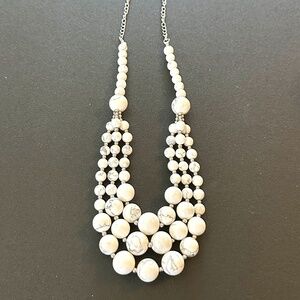 Silver, White Magnesite & Gray veining, 3 strand Beaded Necklace NWOT